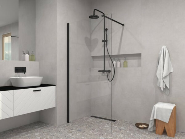 ścianka prysznicowa walk-in besco eco-n black w industrialnej łazience